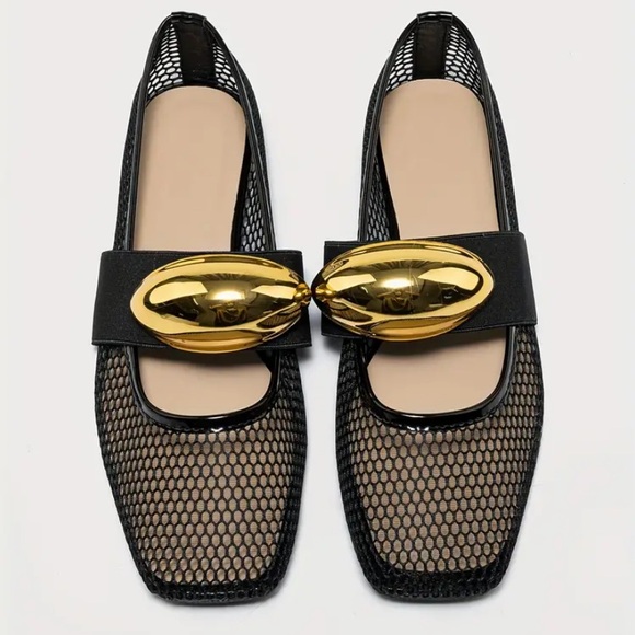 New Fishnet Mesh Ballet Flats Gold Metallic Buckle NWT Black Slip On Square Toe - Picture 4 of 9